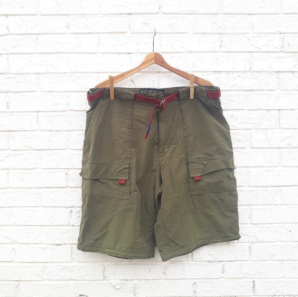 Abercrombie & Fitch Cargo Shorts size Large